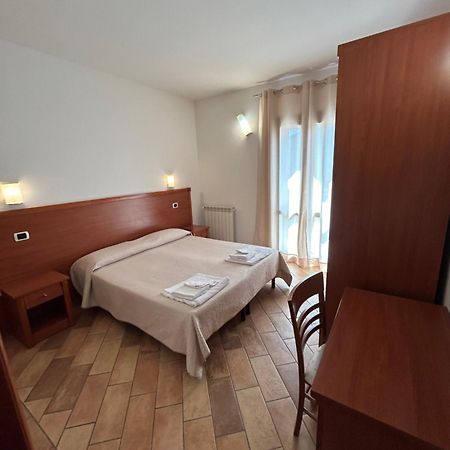 Hotel Gans Cascia Exterior foto